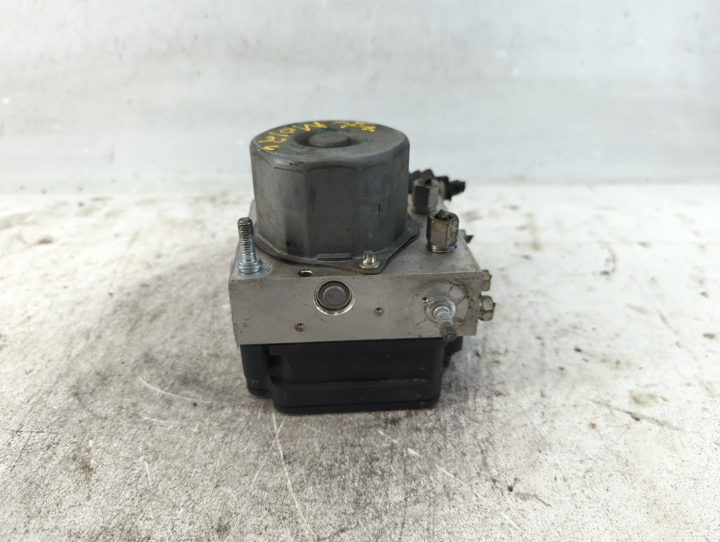 2016-2017 Nissan Altima ABS Pump Control Module Replacement P/N:47660 9HS0A Fits Fits 2016 2017 OEM Used Auto Parts - Oemuse
