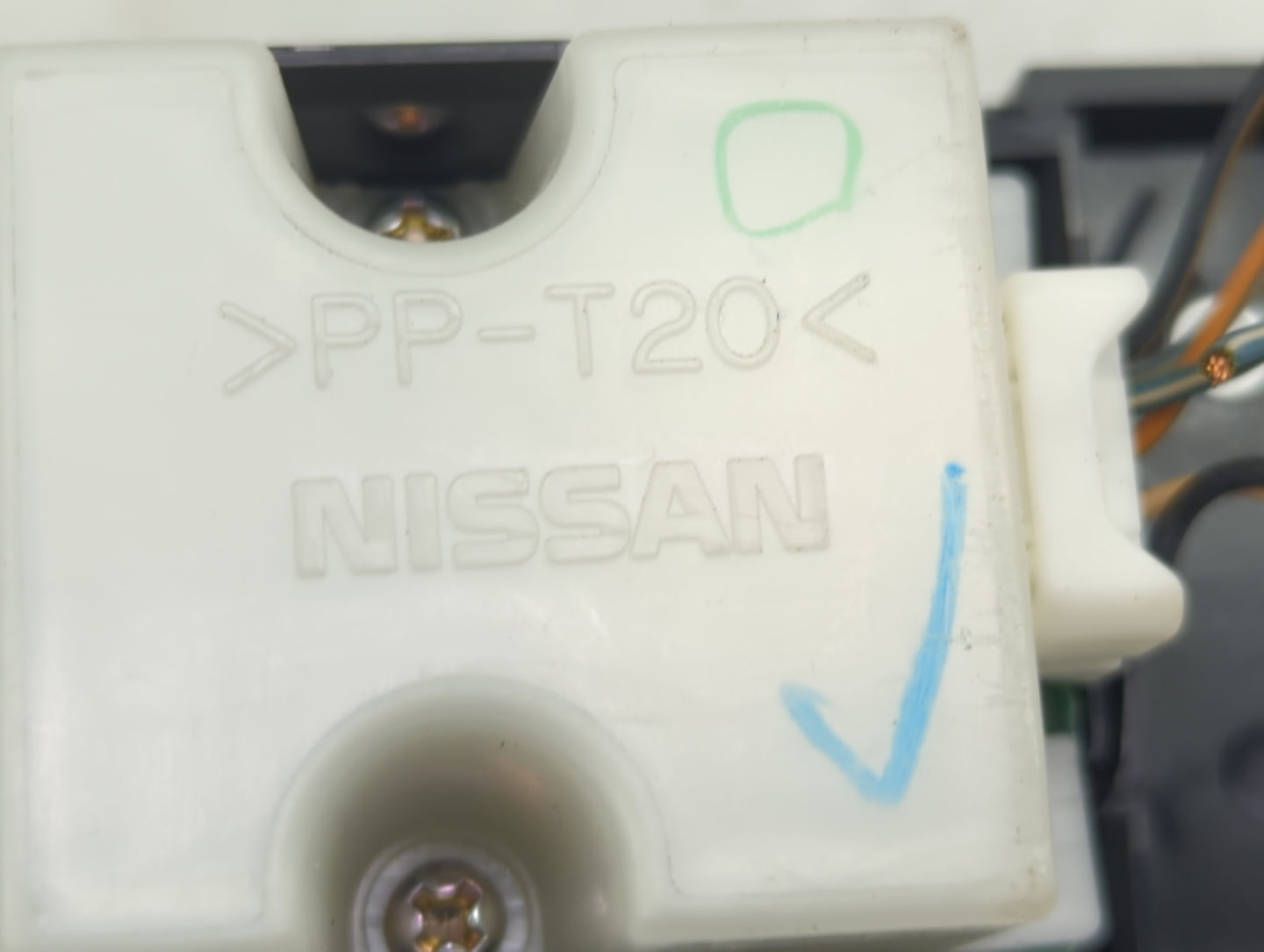 2017-2020 Nissan Armada Climate Control Module Temperature AC/Heater Replacement Fits Fits 2017 2018 2019 2020 OEM Used Auto
