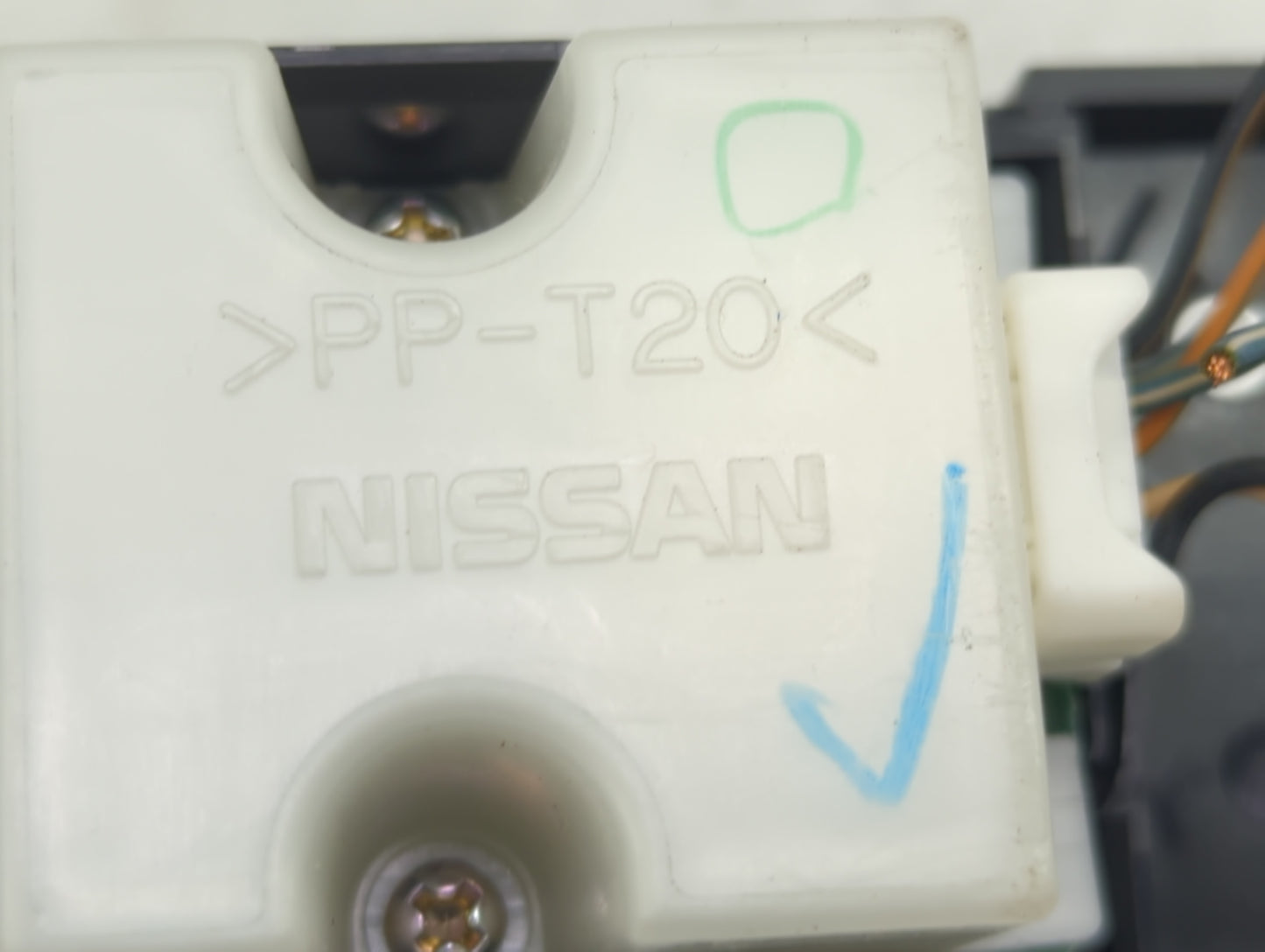 2017-2020 Nissan Armada Climate Control Module Temperature AC/Heater Replacement Fits Fits 2017 2018 2019 2020 OEM Used Auto