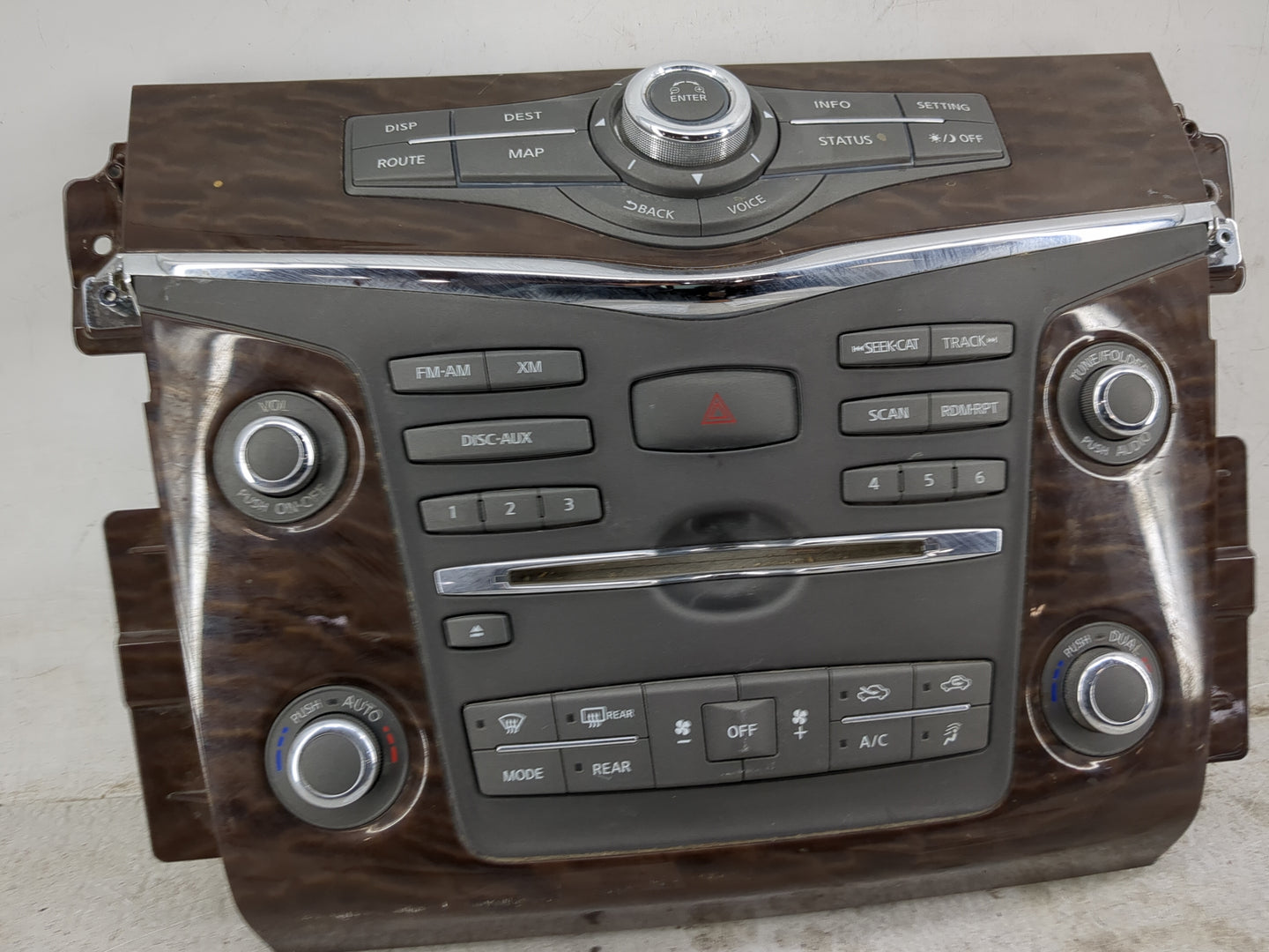 2017-2017 Nissan Armada Radio Control Panel - Oemusedautoparts1.com