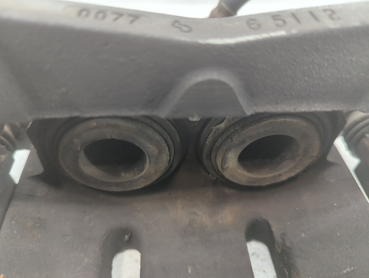 2017-2022 Nissan Armada Front Driver Left Brake Caliper - Oemusedautoparts1.com