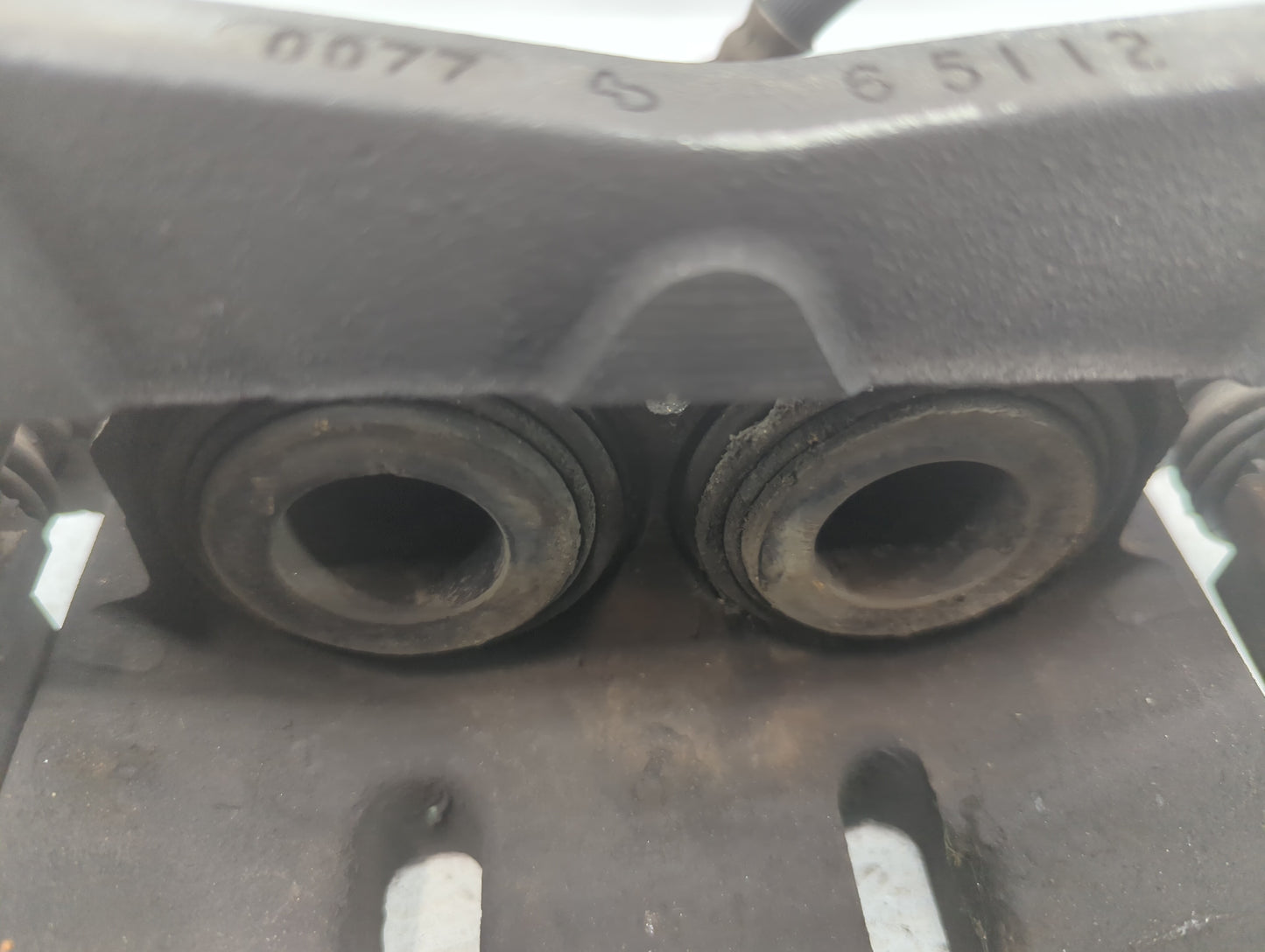 2017-2022 Nissan Armada Front Driver Left Brake Caliper - Oemusedautoparts1.com