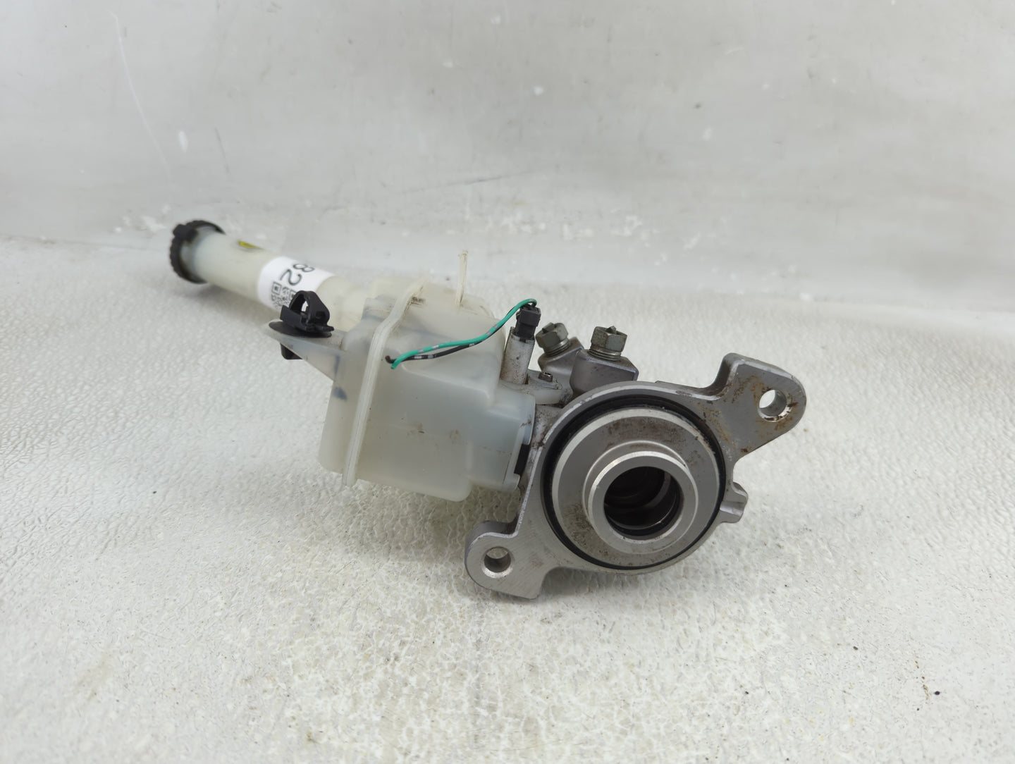 2011-2017 Nissan Juke Brake Master Cylinder - Oemusedautoparts1.com