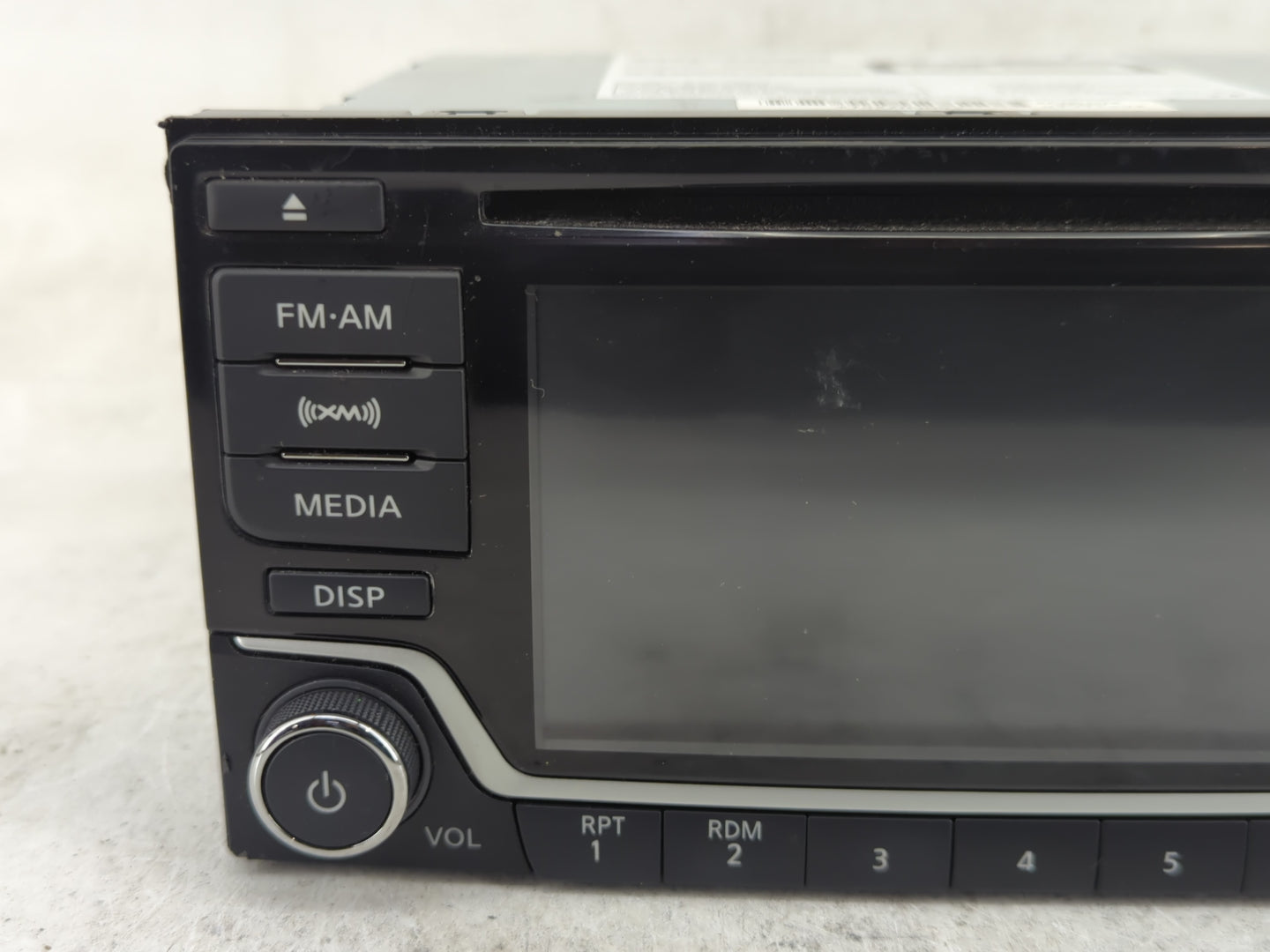 2017 Nissan Juke Radio AM FM Cd Player Receiver Replacement P/N:281853PU0A Fits OEM Used Auto Parts - Oemusedautoparts1.com