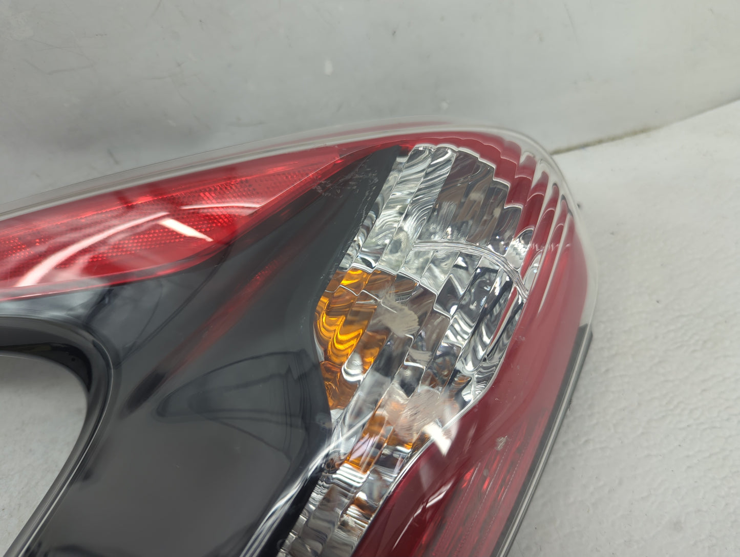 2015-2017 Nissan Juke Tail Light Assembly Driver Left OEM P/N:26555-3YM2B Fits Fits 2015 2016 2017 OEM Used Auto Parts - Oem