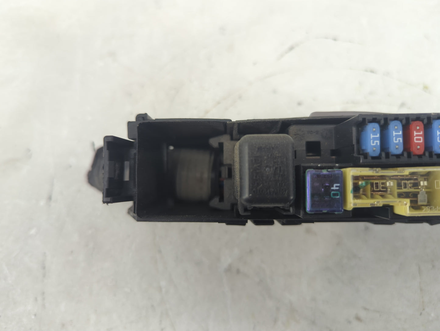 2011-2017 Nissan Juke Fusebox Fuse Box Panel Relay Module P/N:7154-7223-30 Fits Fits 2011 2012 2013 2014 2015 2016 2017 OEM 