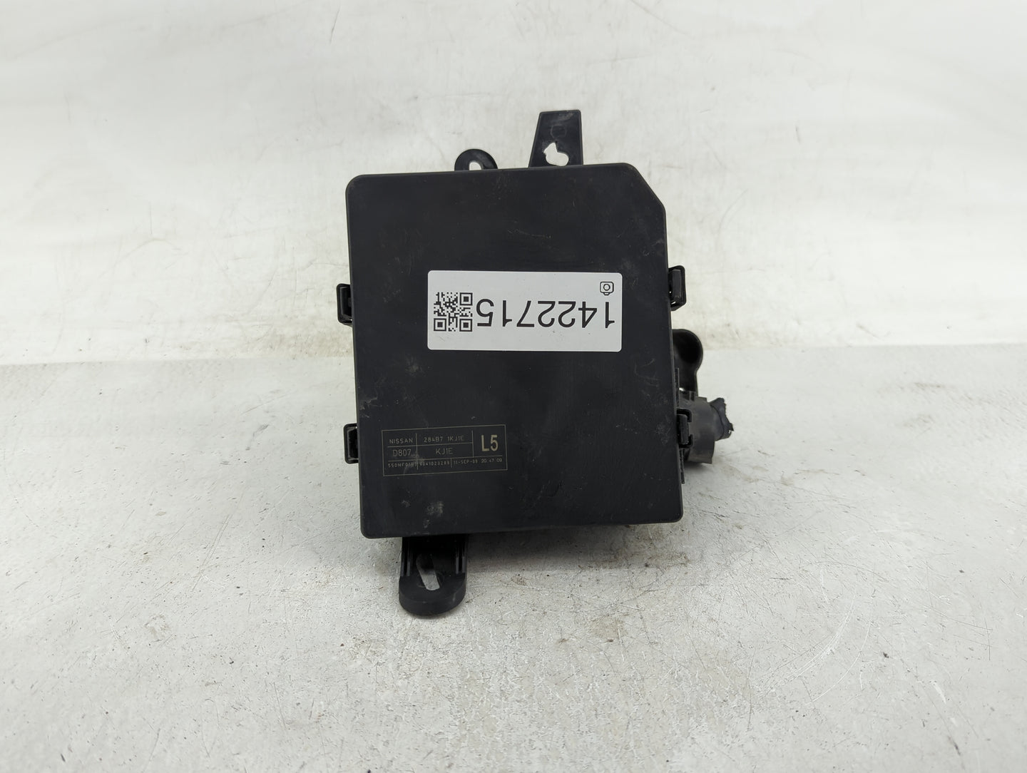 2011-2017 Nissan Juke Fusebox Fuse Box Panel Relay Module P/N:284B7 1KJ1E Fits Fits 2011 2012 2013 2014 2015 2016 2017 OEM U