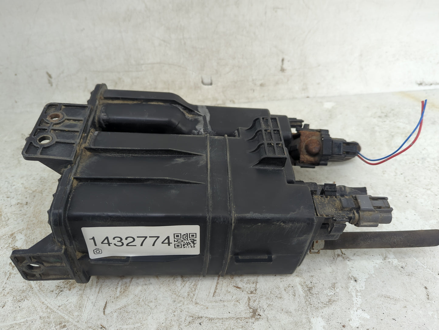 2017 Nissan Juke Fuel Vapor Charcoal Canister - Oemusedautoparts1.com