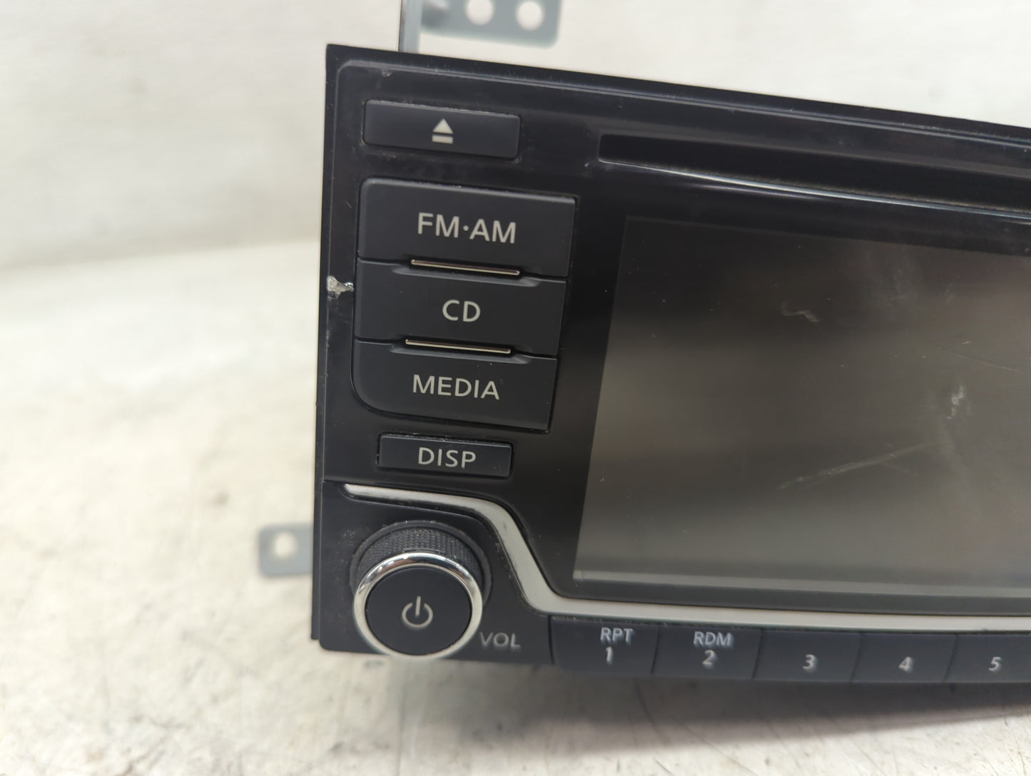 2017 Nissan Juke Radio AM FM Cd Player Receiver Replacement P/N:281853PU1A CV-CN36N0AD, NT8-13NDC1-5 Fits OEM Used Auto Part