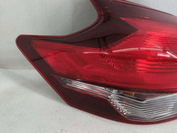 2017 Nissan Kicks Tail Light Assembly Driver Left OEM P/N:N402590649 Fits OEM Used Auto Parts