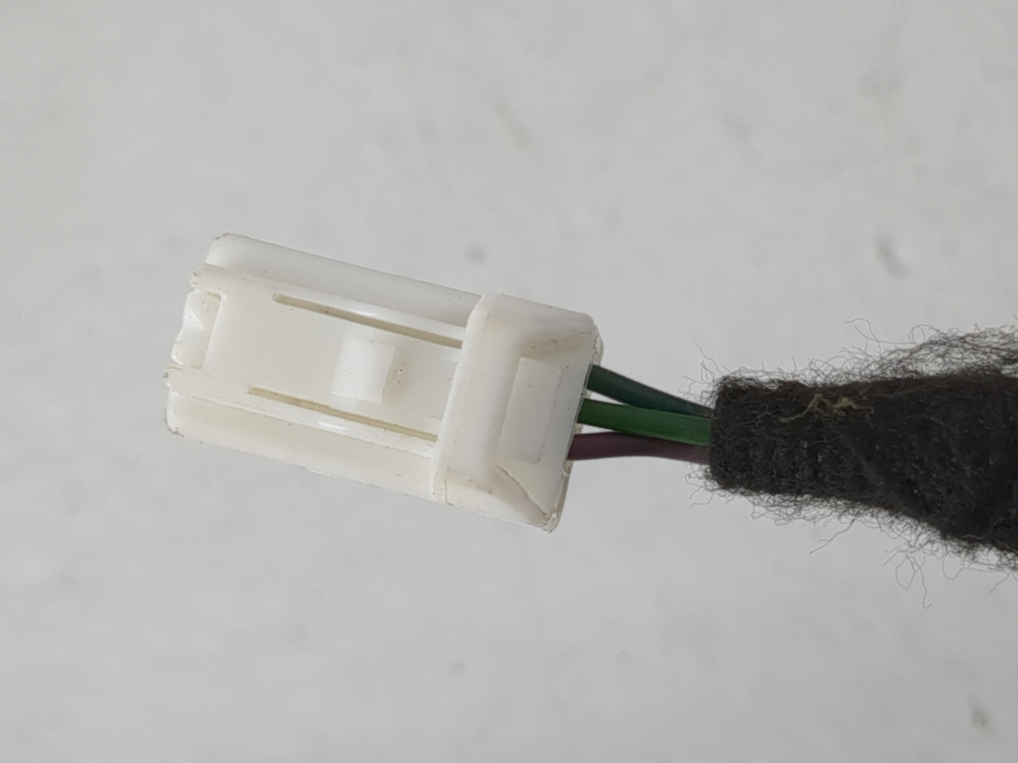 2016-2020 Nissan Maxima Driver Side View Mirror - Left Door Mirror OEM Used - Oemusedautoparts1.com