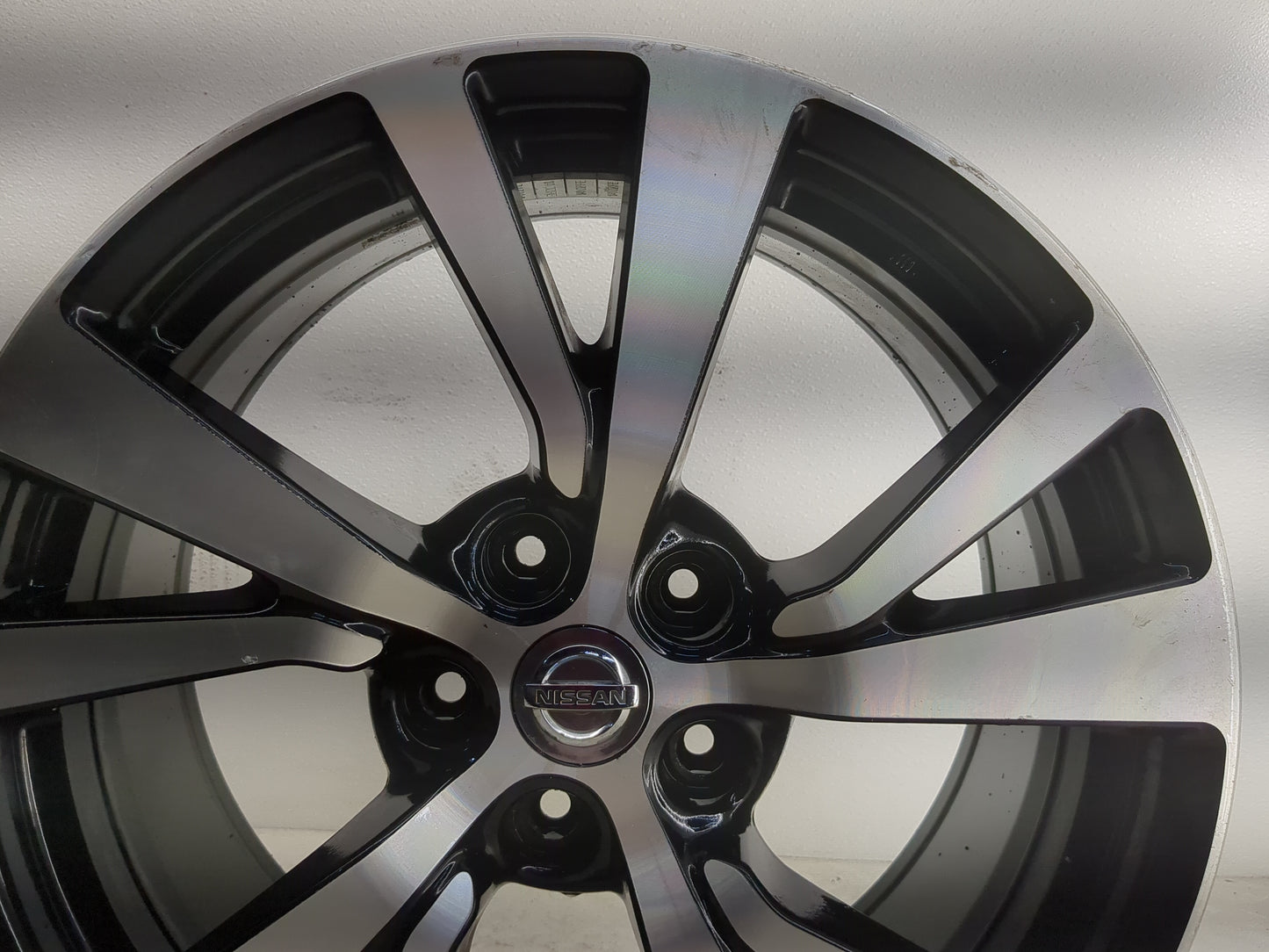 2016-2018 Nissan Maxima Oem Wheel Rim - Oemusedautoparts1.com