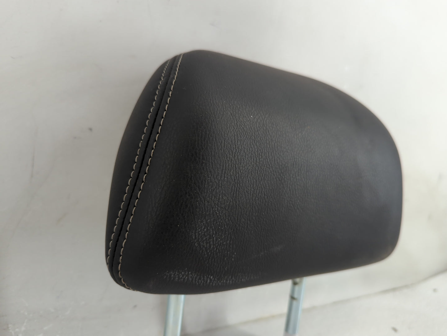 2017 Nissan Maxima Headrest Head Rest Front Driver Passenger Seat Fits OEM Used Auto Parts - Oemusedautoparts1.com