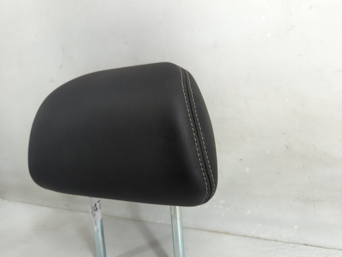 2017 Nissan Maxima Headrest Head Rest Rear Seat Fits OEM Used Auto Parts - Oemusedautoparts1.com