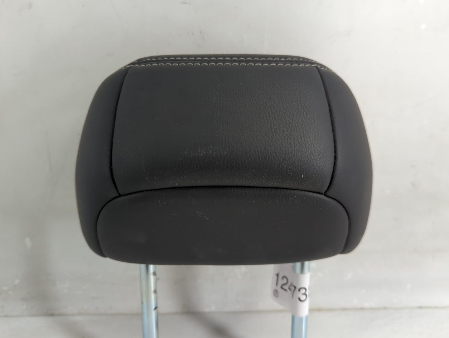 2017 Nissan Maxima Headrest Head Rest Rear Seat Fits OEM Used Auto Parts - Oemusedautoparts1.com