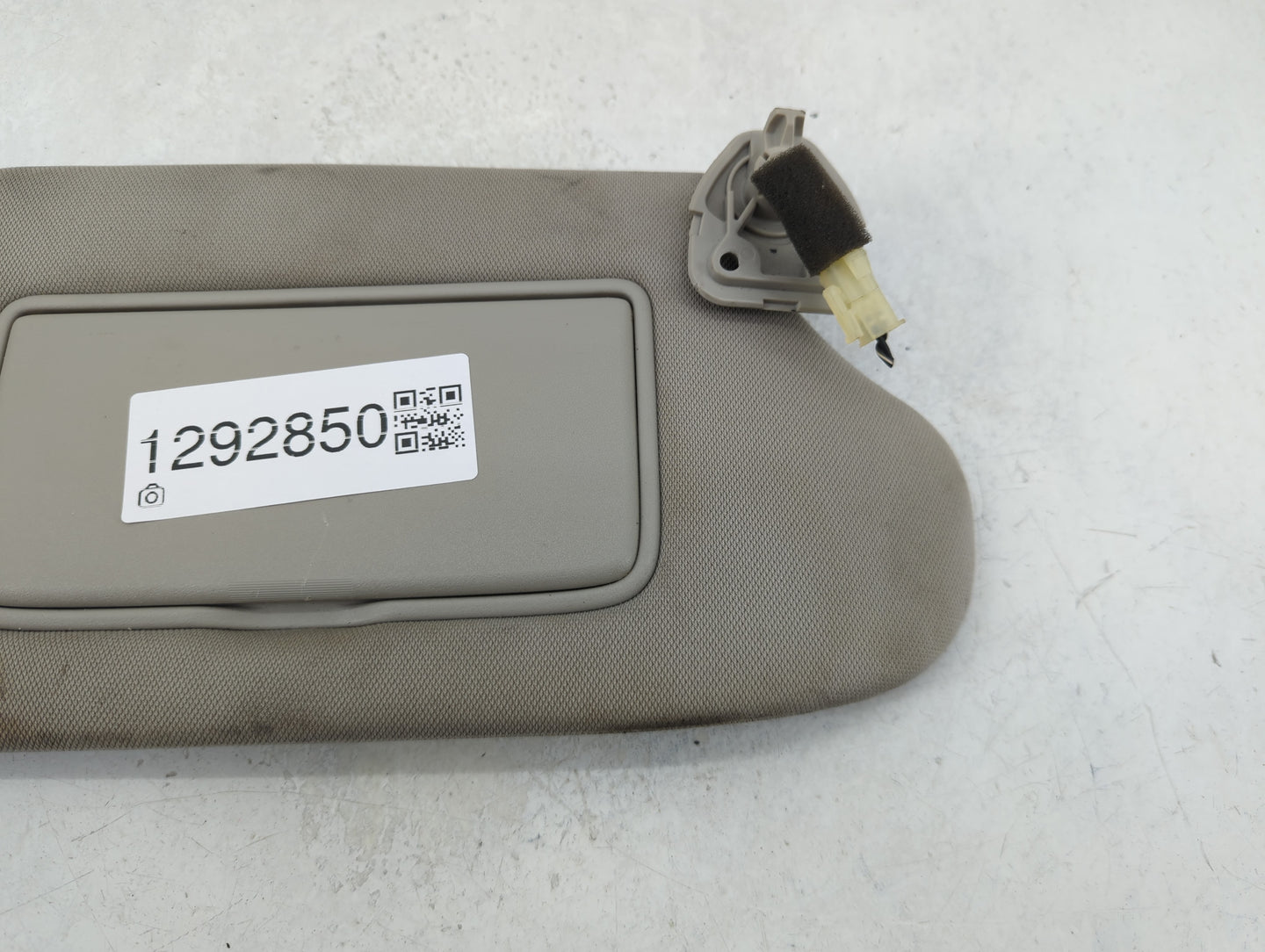 2016-2017 Nissan Maxima Sun Visor Shade Replacement Passenger Right Mirror Fits Fits 2016 2017 OEM Used Auto Parts - Oemused