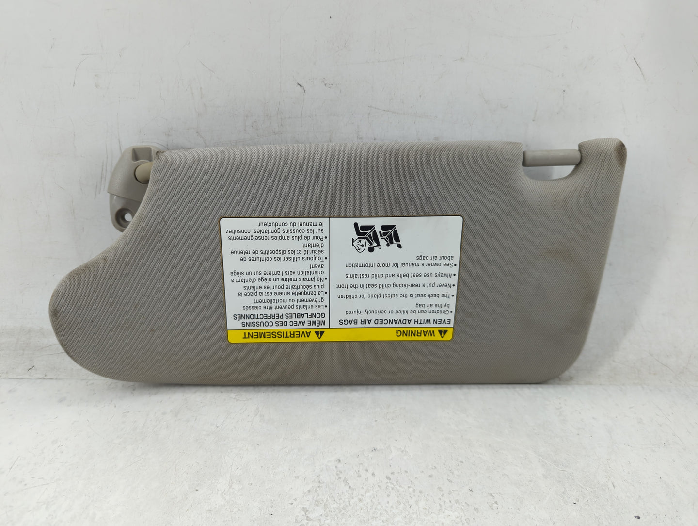2016-2017 Nissan Maxima Sun Visor Shade Replacement Passenger Right Mirror Fits Fits 2016 2017 OEM Used Auto Parts - Oemused