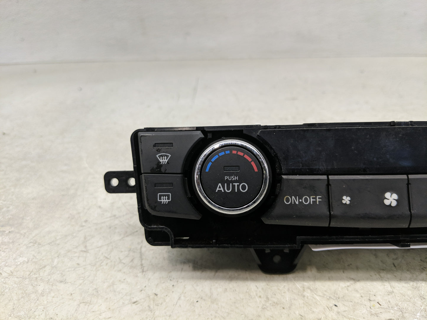 2016-2021 Nissan Maxima Climate Control Module Temperature AC/Heater Replacement P/N:27500 4RA0A Fits OEM Used Auto Parts - 
