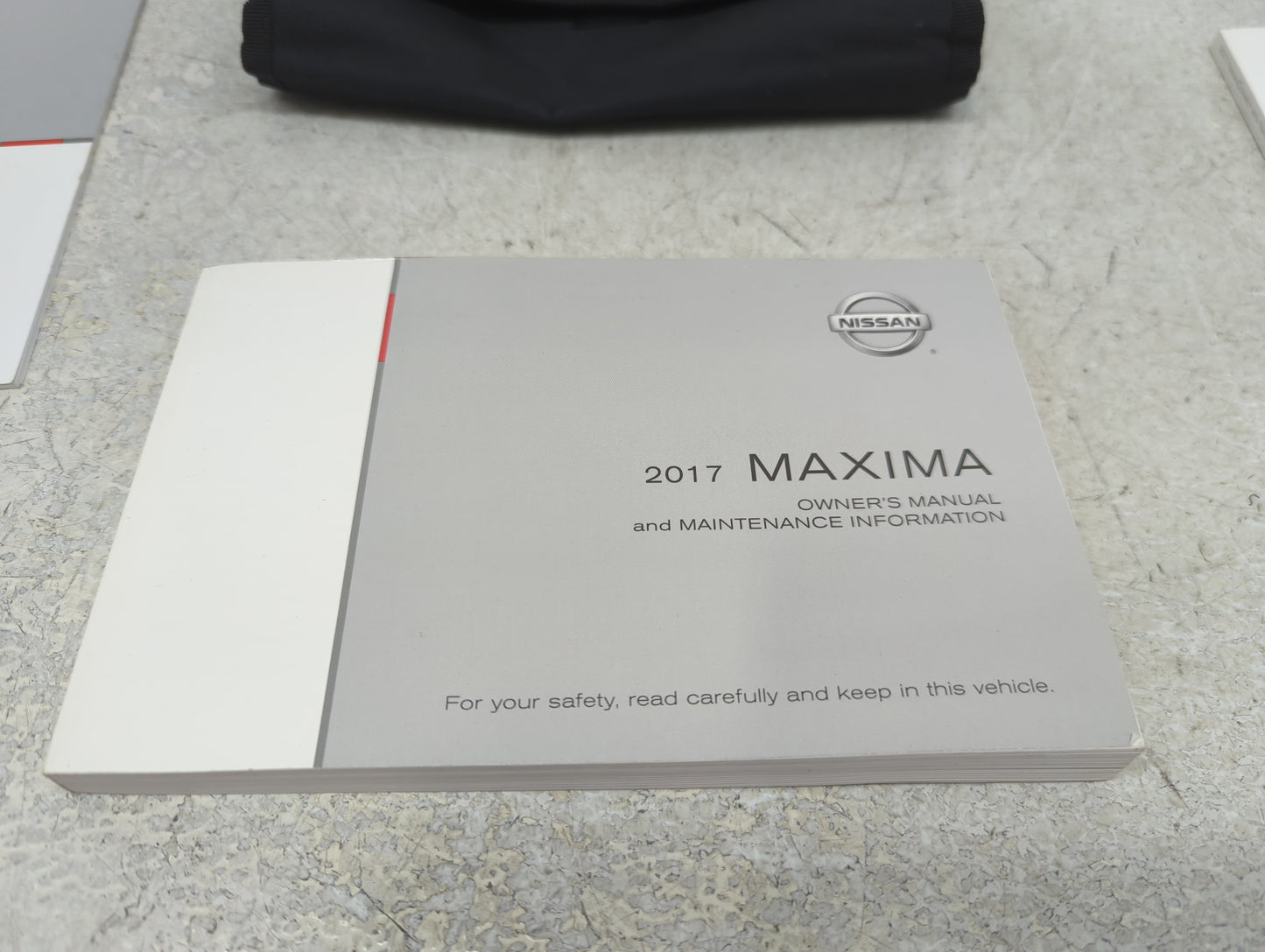 2017 Nissan Maxima Owners Manual Book Guide P/N:OM17EA 0A36U1 OEM Used Auto Parts - Oemusedautoparts1.com