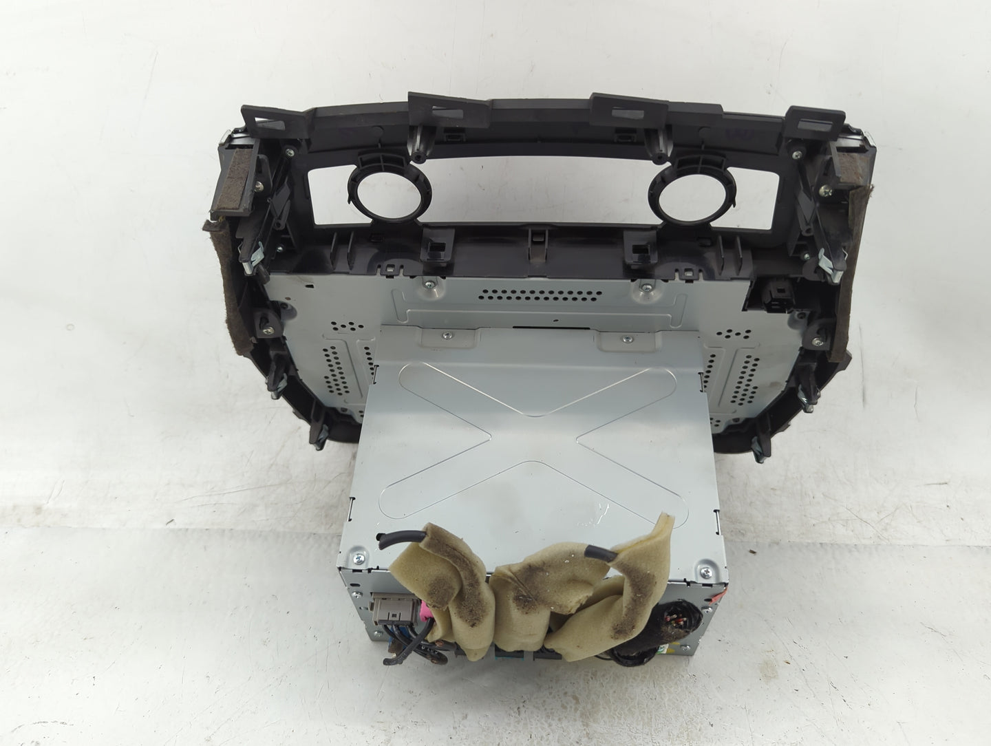 2017 Nissan Maxima Radio AM FM Cd Player Receiver Replacement P/N:25915 9DD1A Fits OEM Used Auto Parts - Oemusedautoparts1.c