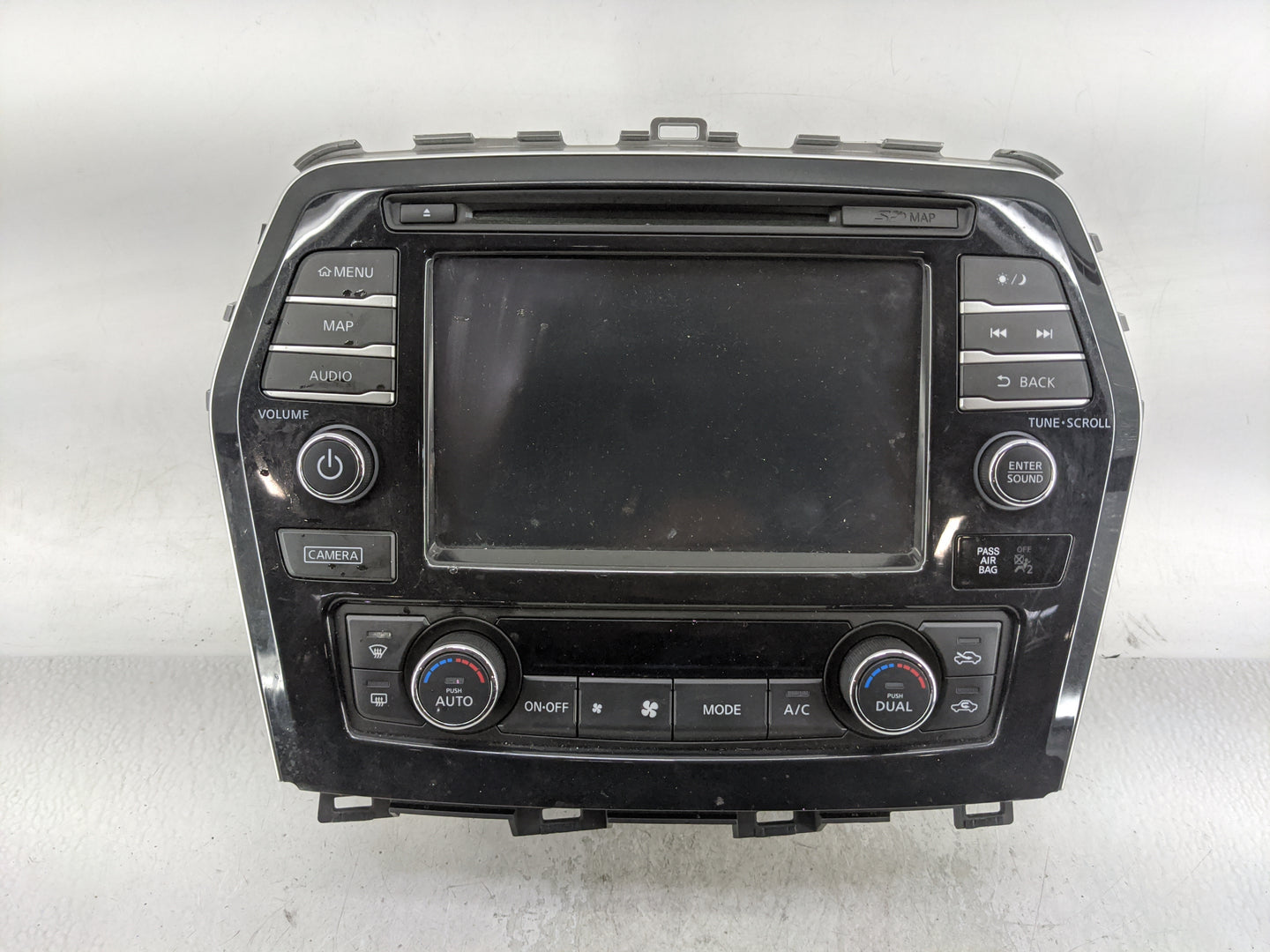 2017 Nissan Maxima Radio AM FM Cd Player Receiver Replacement P/N:25915 9DD0E Fits OEM Used Auto Parts - Oemusedautoparts1.c