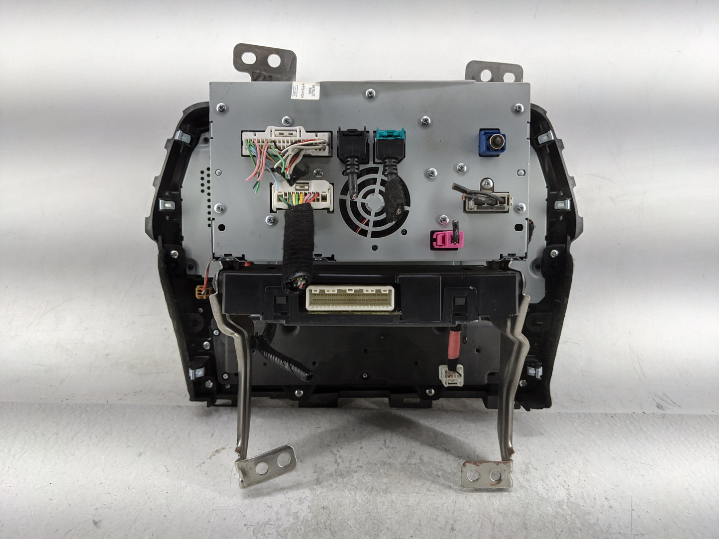 2017 Nissan Maxima Radio AM FM Cd Player Receiver Replacement P/N:25915 9DD0E Fits OEM Used Auto Parts - Oemusedautoparts1.c