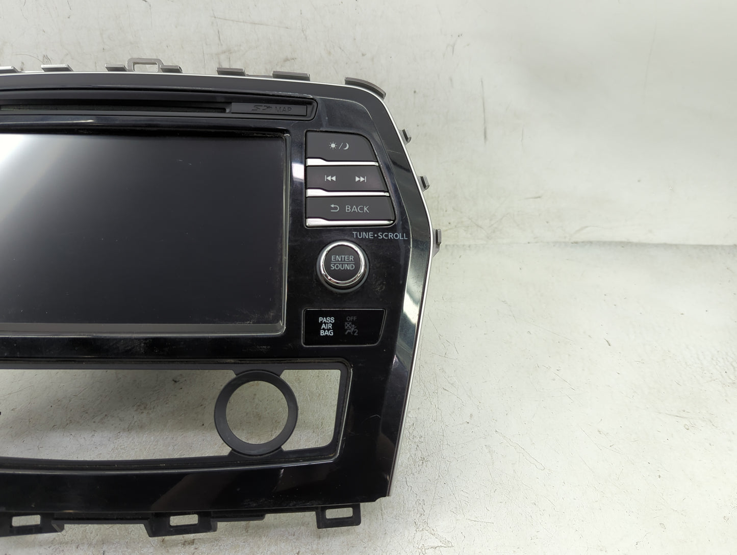 2017 Nissan Maxima Radio AM FM Cd Player Receiver Replacement P/N:25915 9DD0A Fits OEM Used Auto Parts - Oemusedautoparts1.c