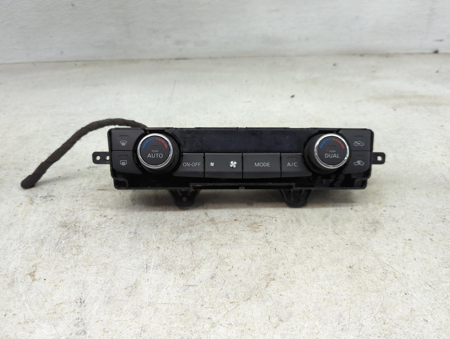 2016-2021 Nissan Maxima Climate Control Module Temperature AC/Heater Replacement P/N:27500 4RA0A Fits OEM Used Auto Parts - 