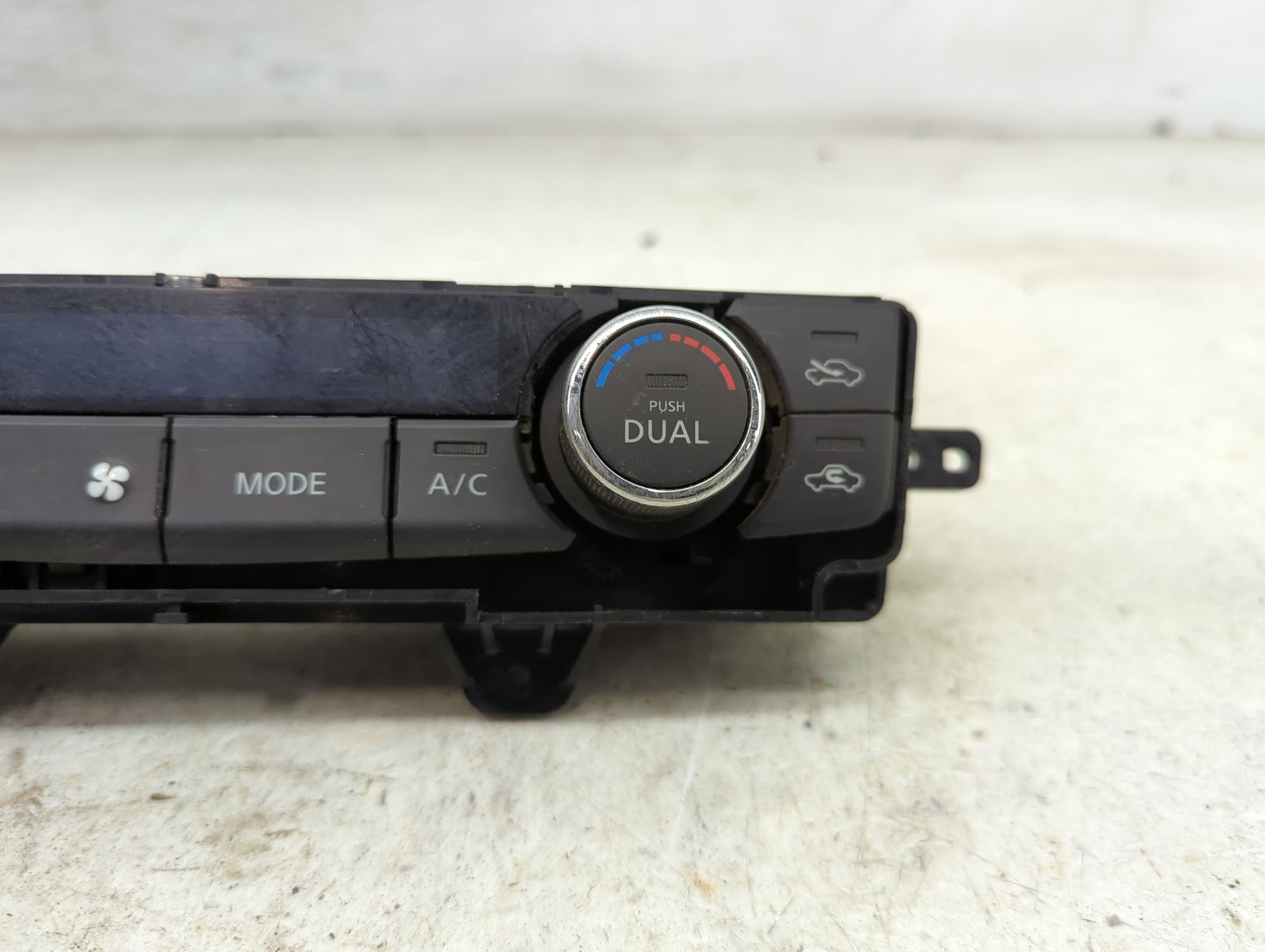 2016-2021 Nissan Maxima Climate Control Module Temperature AC/Heater Replacement P/N:27500 4RA0A Fits OEM Used Auto Parts - 