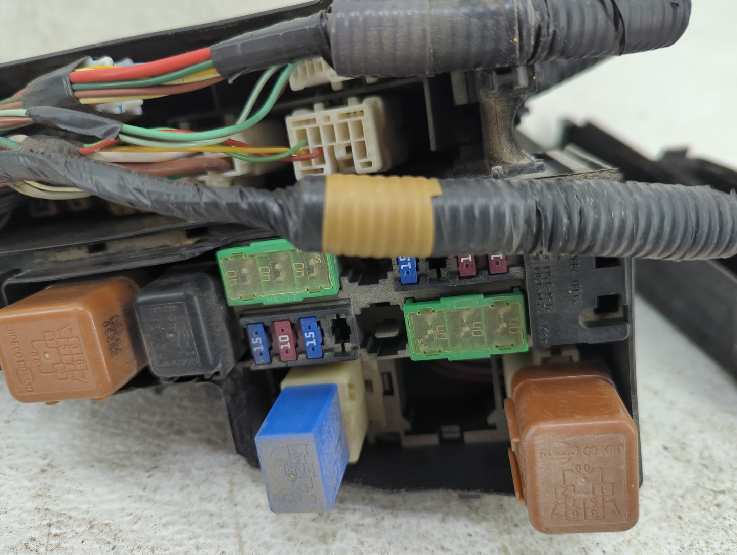 2016-2021 Nissan Maxima Fusebox Fuse Box Panel Relay Module Fits Fits 2016 2017 2018 2019 2020 2021 OEM Used Auto Parts - Oe