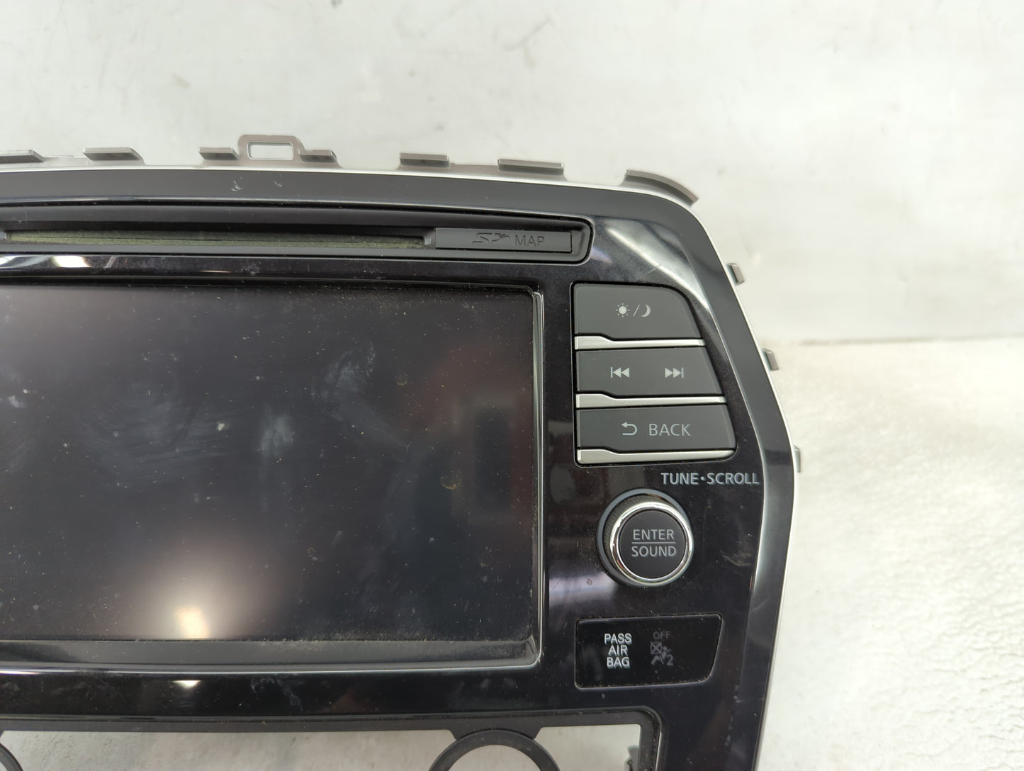 2017 Nissan Maxima Radio AM FM Cd Player Receiver Replacement P/N:25915 9DD1C QY-8550 Fits OEM Used Auto Parts - Oemusedauto