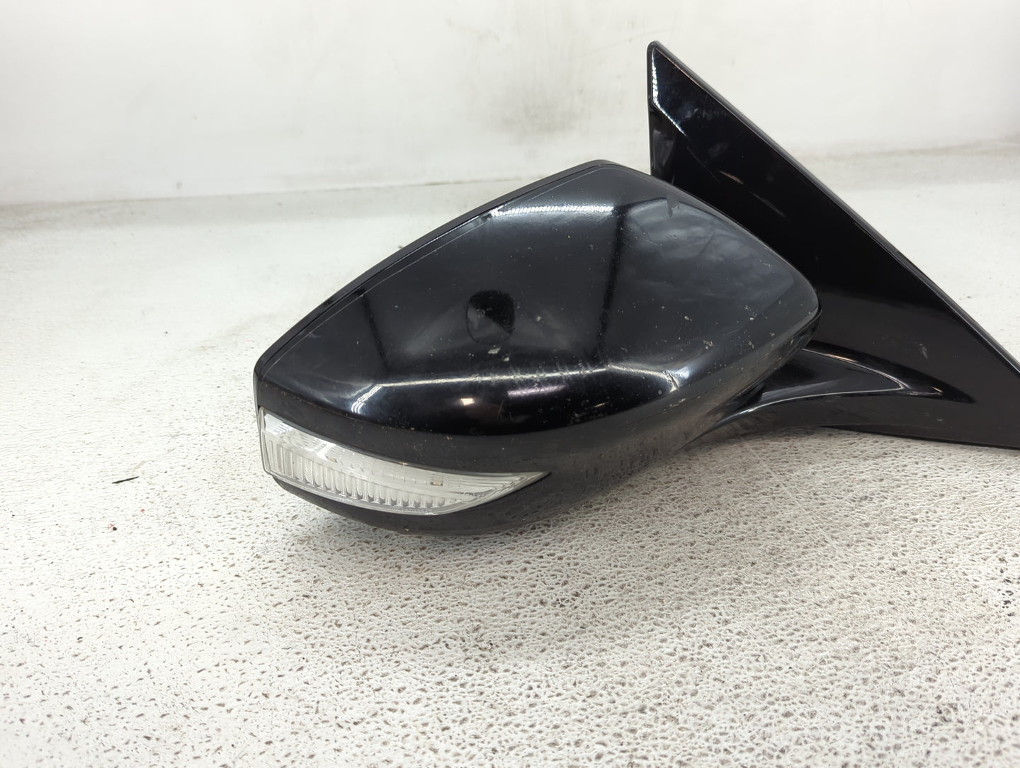 2016-2020 Nissan Maxima Passenger Side View Mirror - Right Door Mirror OEM Used - Oemusedautoparts1.com
