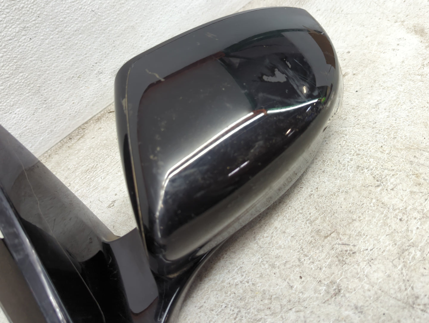 2016-2020 Nissan Maxima Driver Side View Mirror - Left Door Mirror OEM Used - Oemusedautoparts1.com