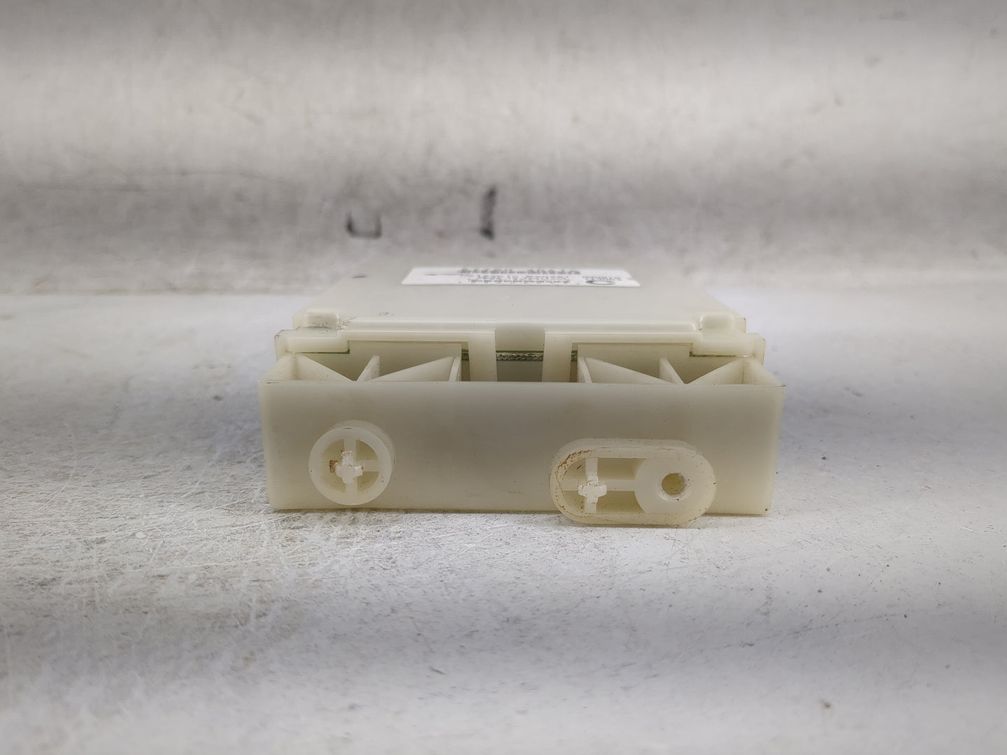 Nissan Maxima Audio Control Module 27760 4ra1a - Oemusedautoparts1.com