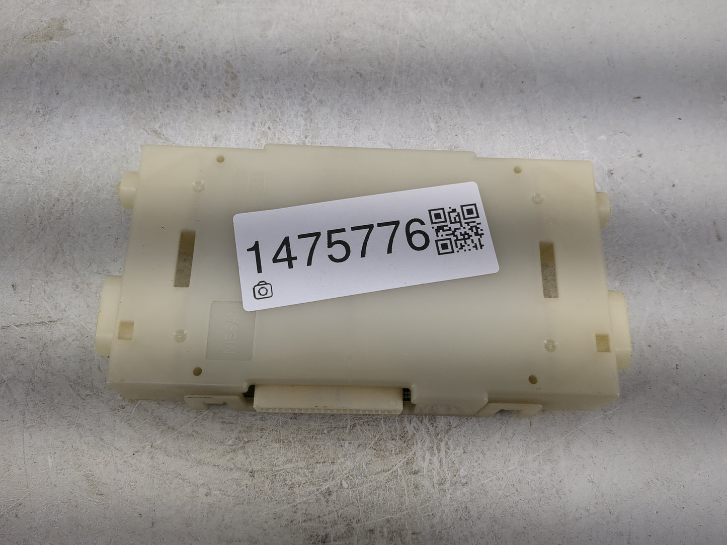 Nissan Maxima Audio Control Module 27760 4ra1a - Oemusedautoparts1.com