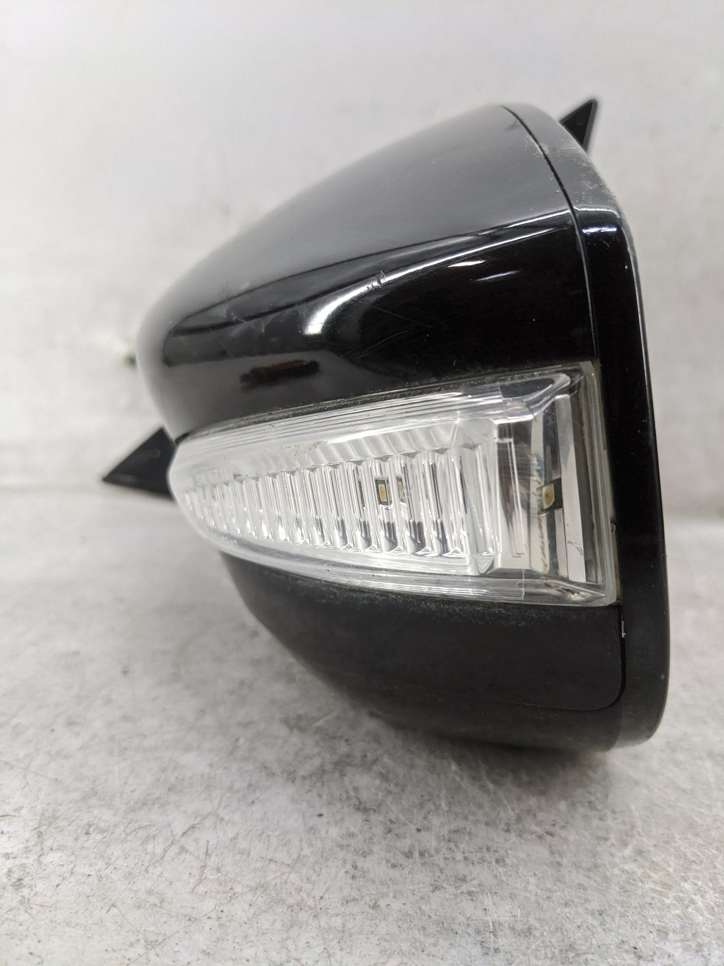 2016-2020 Nissan Maxima Driver Side View Mirror - Left Door Mirror OEM Used - Oemusedautoparts1.com