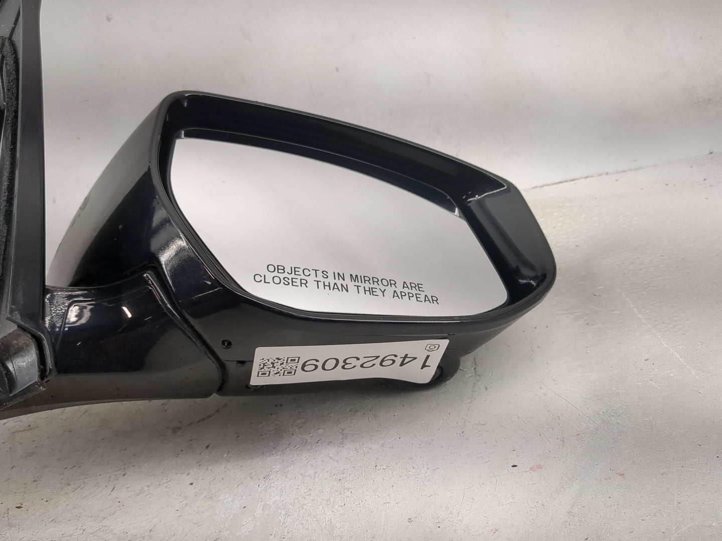 2016-2019 Nissan Maxima Passenger Side View Mirror - Right Door Mirror OEM Used - Oemusedautoparts1.com