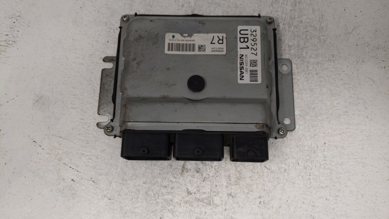2016-2017 Nissan Maxima PCM Engine Control Computer ECU ECM PCU OEM P/N:BEM426-300 A1 AT BEM426-300 Fits Fits 2015 2016 2017