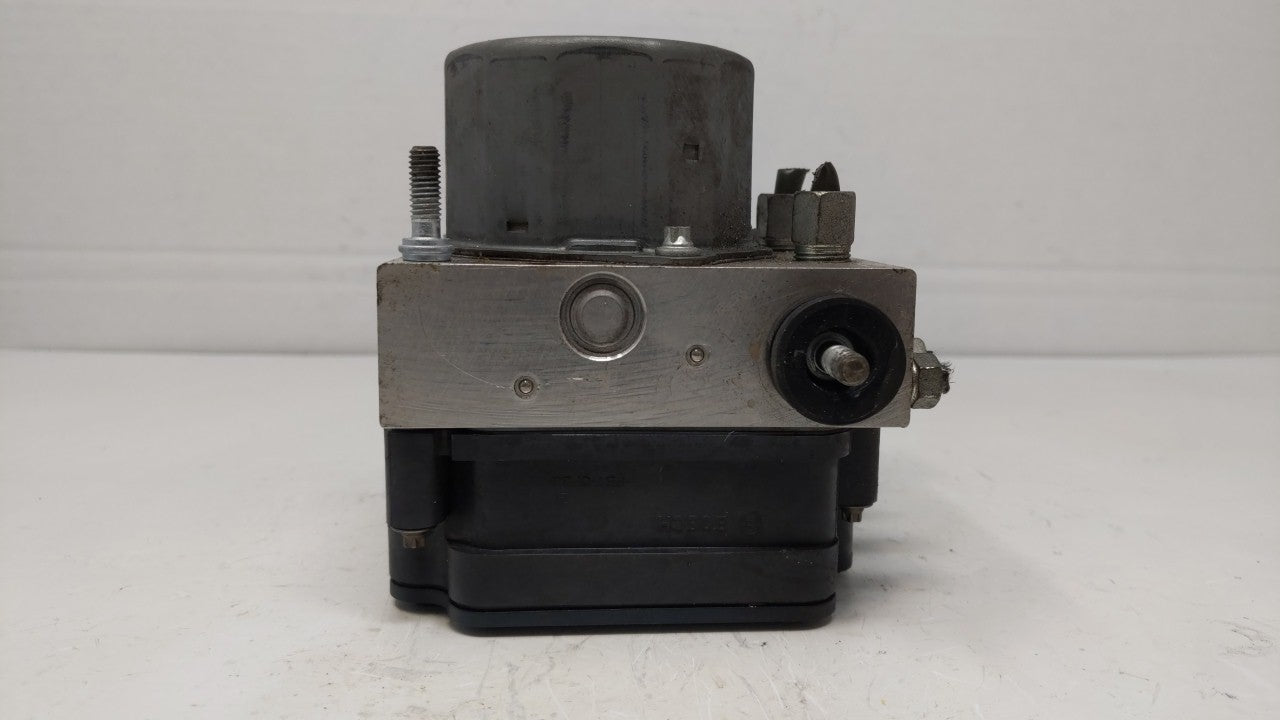 2016-2017 Nissan Maxima ABS Pump Control Module Replacement P/N:47660 4RA0A Fits Fits 2016 2017 OEM Used Auto Parts - Oemuse