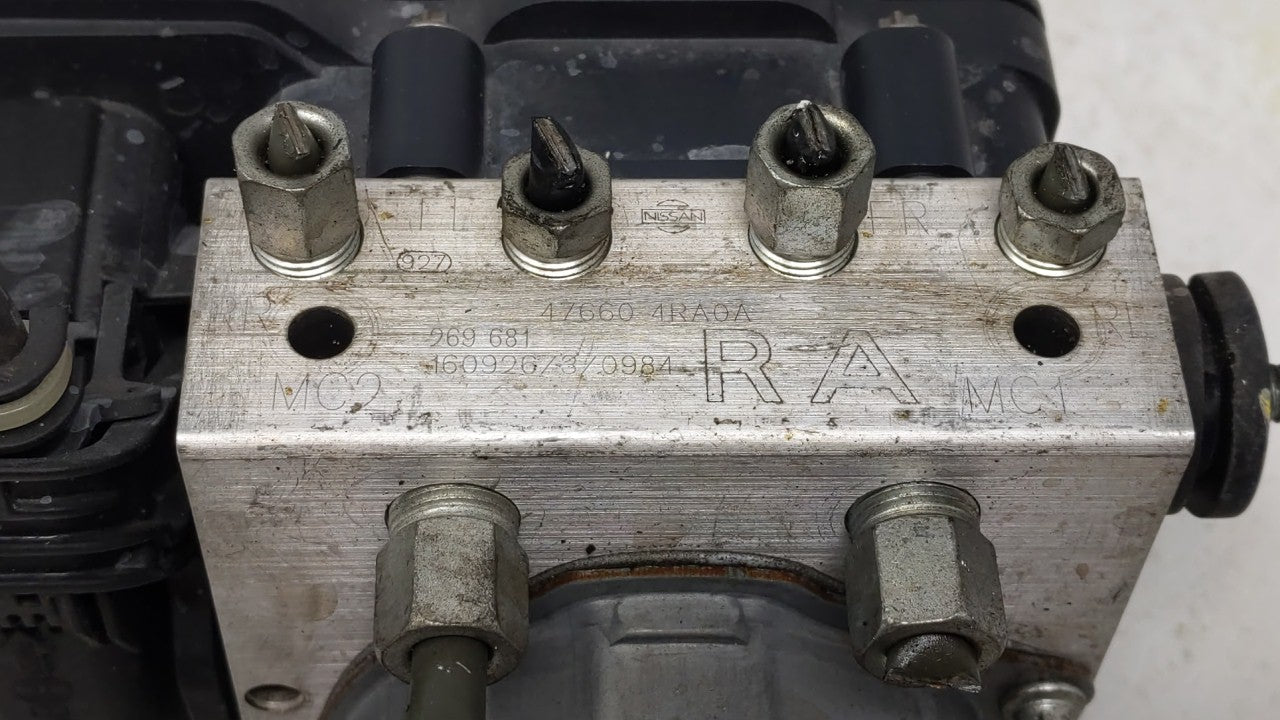 2016-2017 Nissan Maxima ABS Pump Control Module Replacement P/N:47660 4RA0A Fits Fits 2016 2017 OEM Used Auto Parts - Oemuse