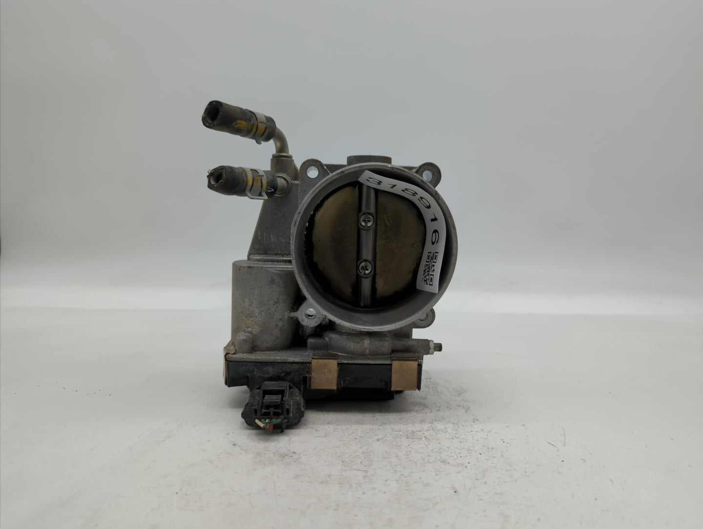 2016-2019 Nissan Maxima Throttle Body P/N:RME75-50 Fits Fits 2016 2017 2018 2019 OEM Used Auto Parts - Oemusedautoparts1.com