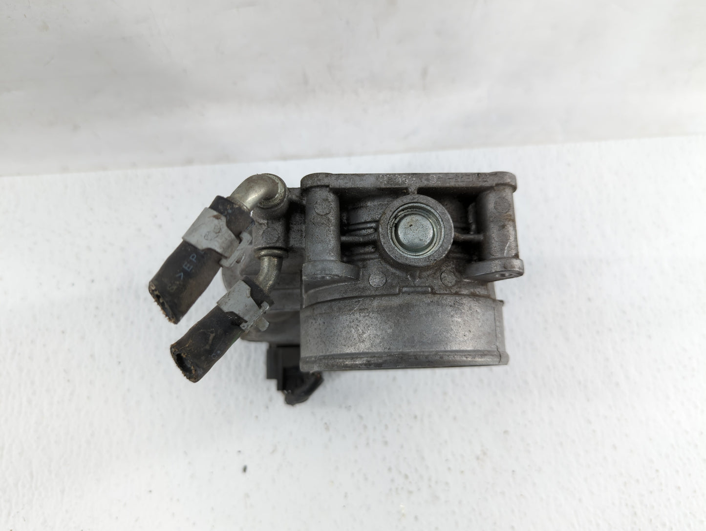 2016-2019 Nissan Maxima Throttle Body P/N:6Z19A2 Fits Fits 2016 2017 2018 2019 OEM Used Auto Parts - Oemusedautoparts1.com