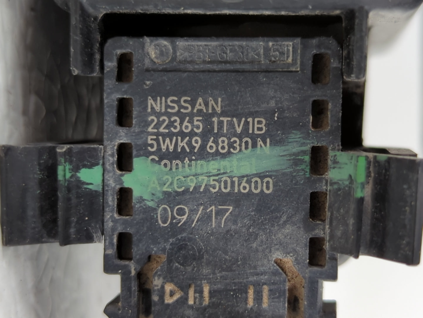 2017 Nissan Maxima Fuel Vapor Charcoal Canister 415120 - Oemusedautoparts1.com