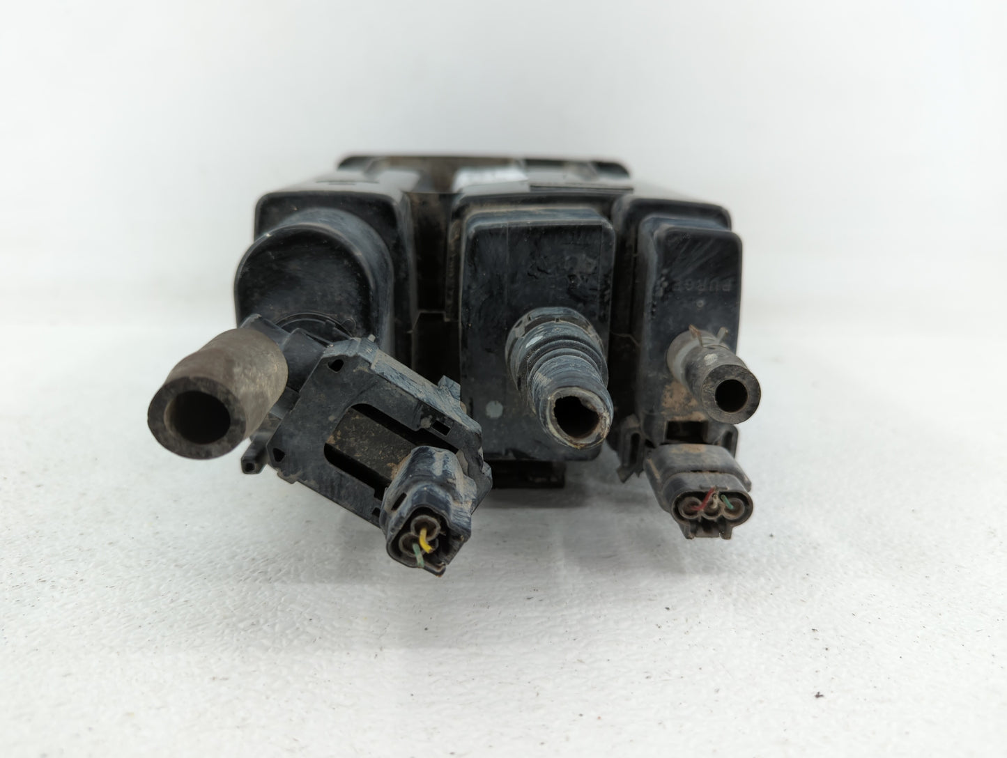 2017 Nissan Maxima Fuel Vapor Charcoal Canister 415769 - Oemusedautoparts1.com