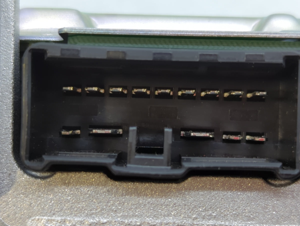 2016-2018 Nissan Maxima Am Fm Cd Player Radio Receiver 521889 - Oemusedautoparts1.com