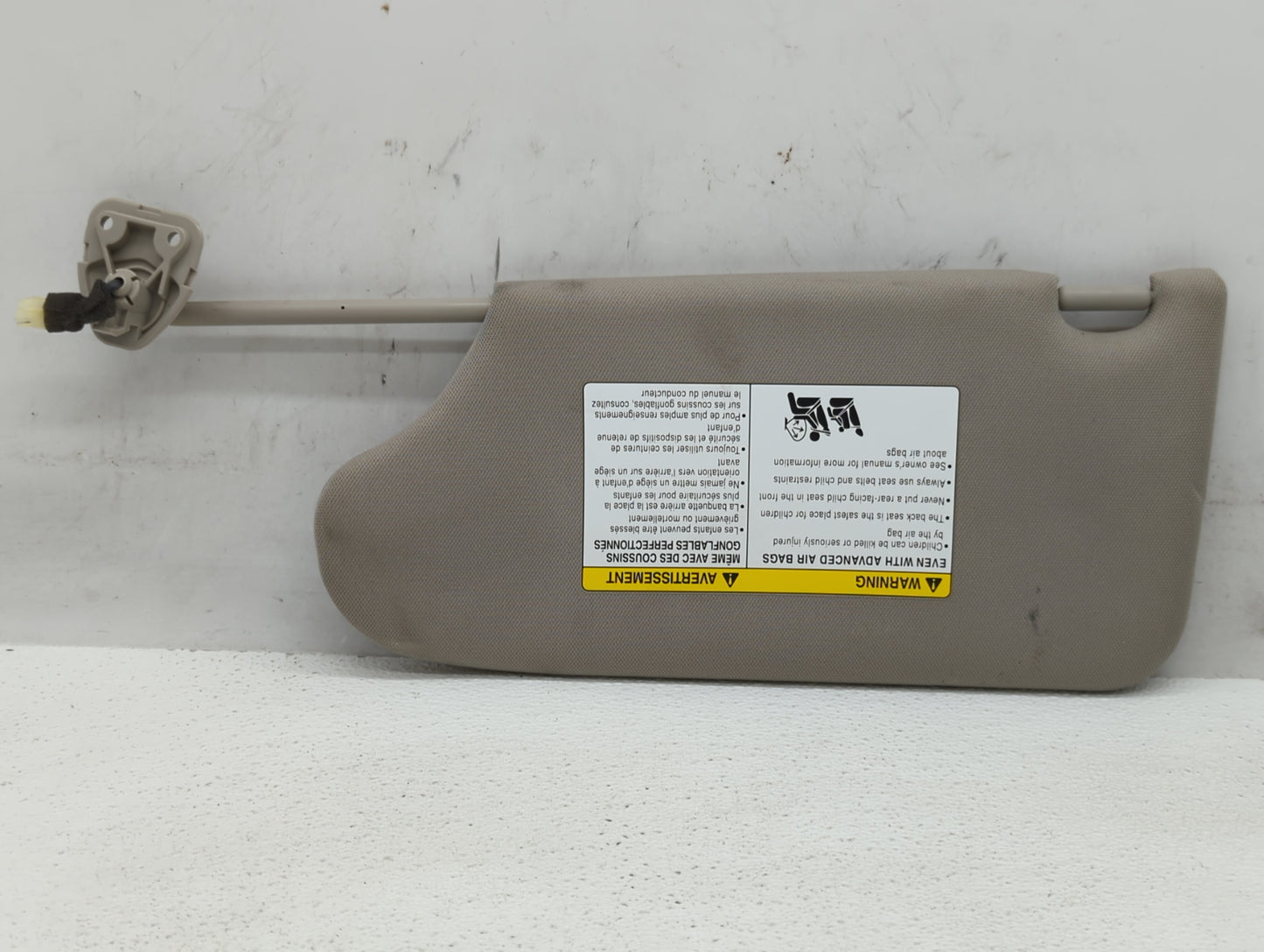 2017 Nissan Maxima Sun Visor Shade Replacement Passenger Right Mirror Fits OEM Used Auto Parts - Oemusedautoparts1.com