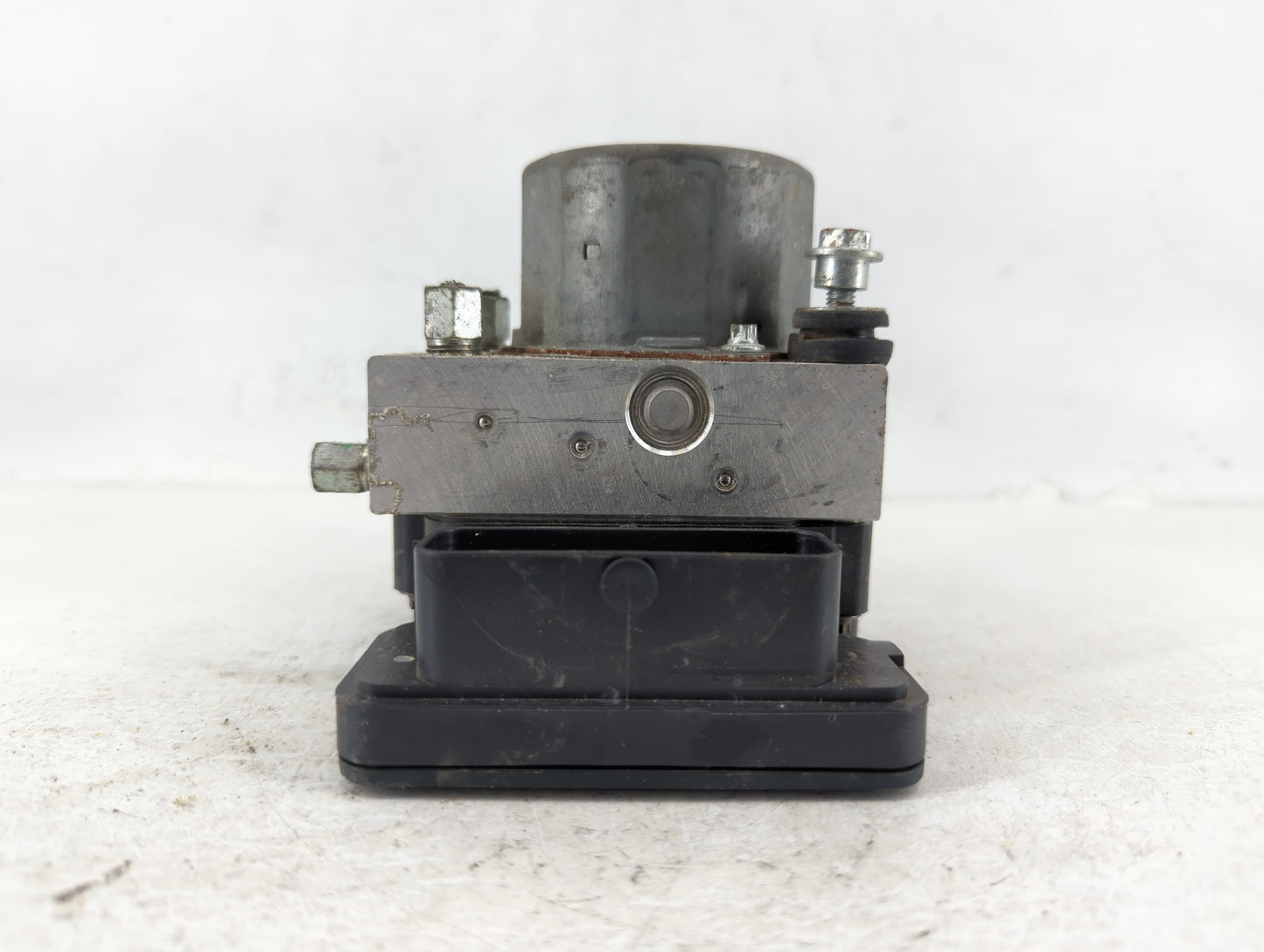 2016-2017 Nissan Maxima ABS Pump Control Module Replacement P/N:47660 9DD0A Fits Fits 2016 2017 OEM Used Auto Parts - Oemuse