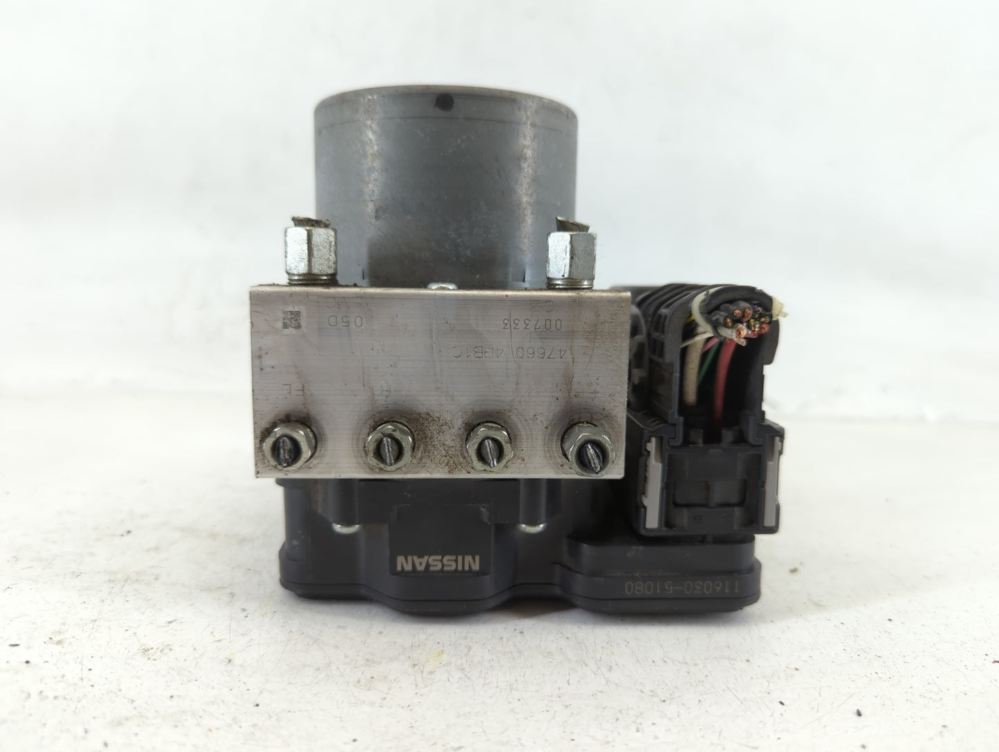 2017 Nissan Maxima ABS Pump Control Module Replacement P/N:47660 4RB1C Fits OEM Used Auto Parts - Oemusedautoparts1.com