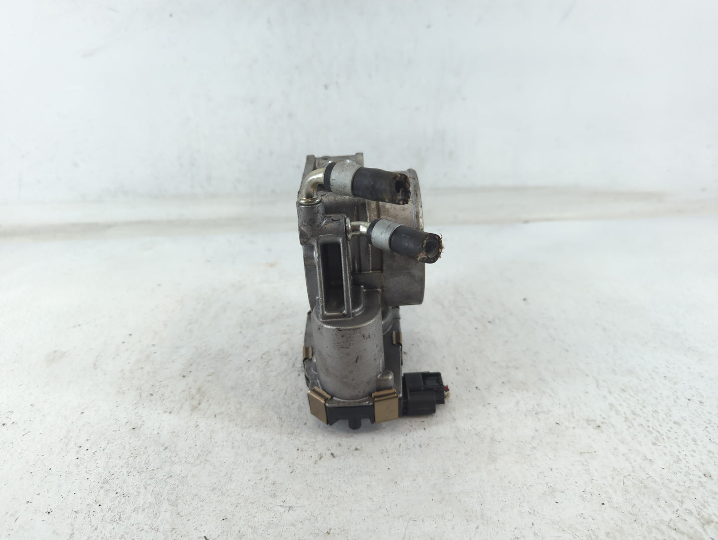 2016-2020 Nissan Maxima Throttle Body P/N:7301H E0303H, RME75-50 Fits Fits 2016 2017 2018 2019 2020 OEM Used Auto Parts - Oe