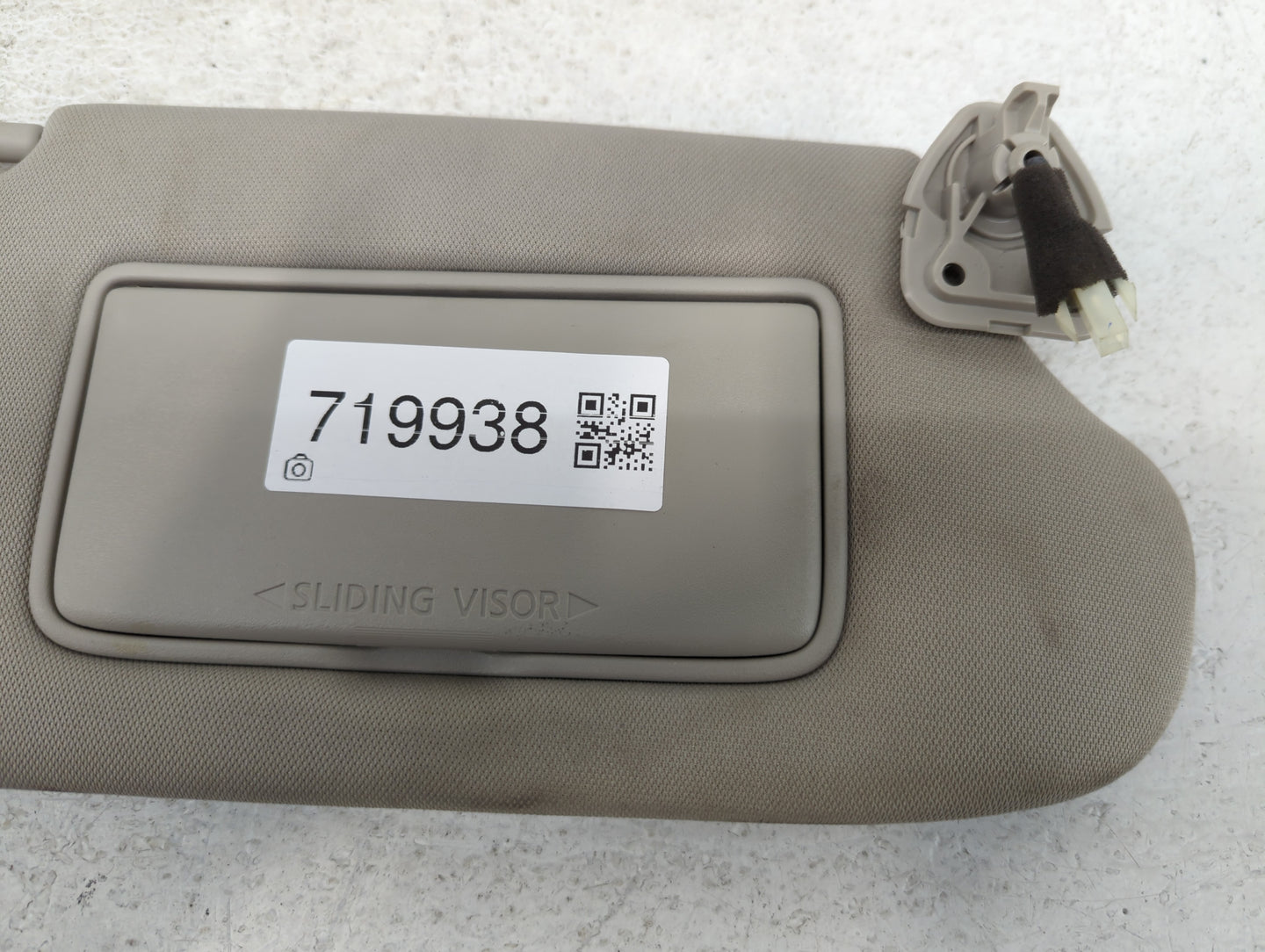 2017 Nissan Maxima Sun Visor Shade Replacement Passenger Right Mirror Fits OEM Used Auto Parts - Oemusedautoparts1.com